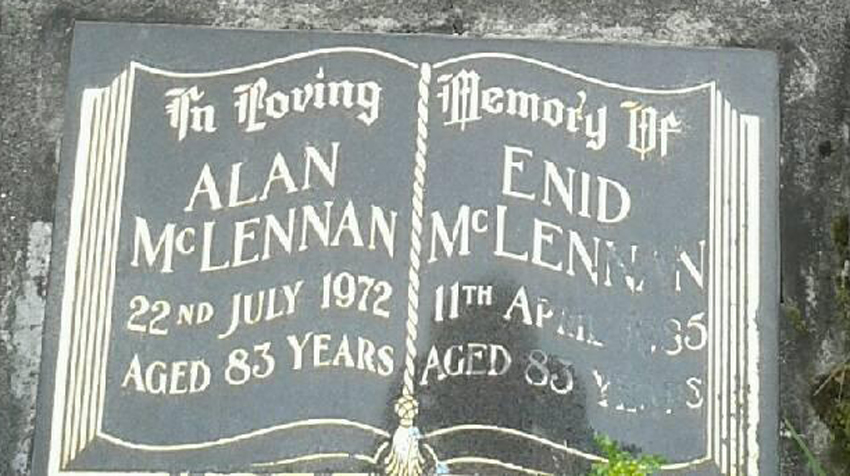Photo of headstones/Allan McLennan died 1972 hdstn Reefton